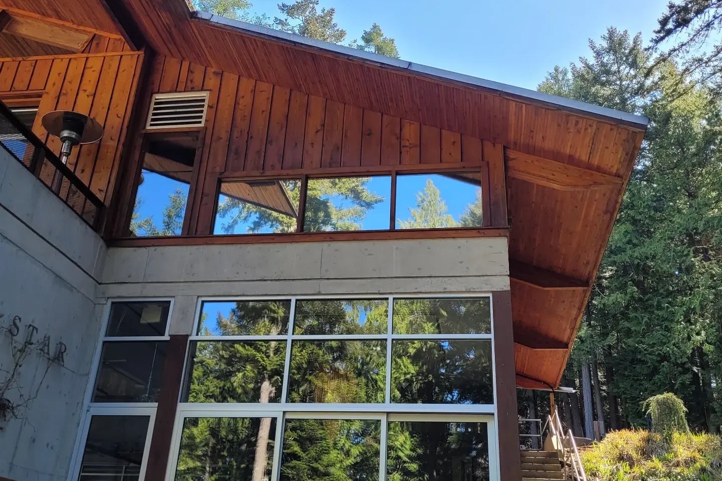 Sea Star Winery tasting room
